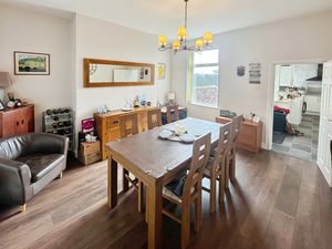 Dining room- click for photo gallery